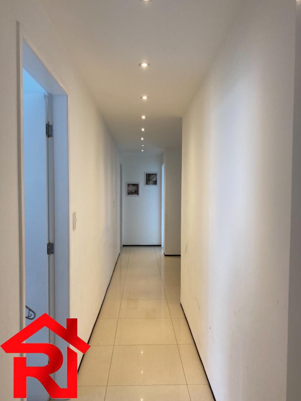 Apartamento para alugar com 4 quartos, 178m² - Foto 10