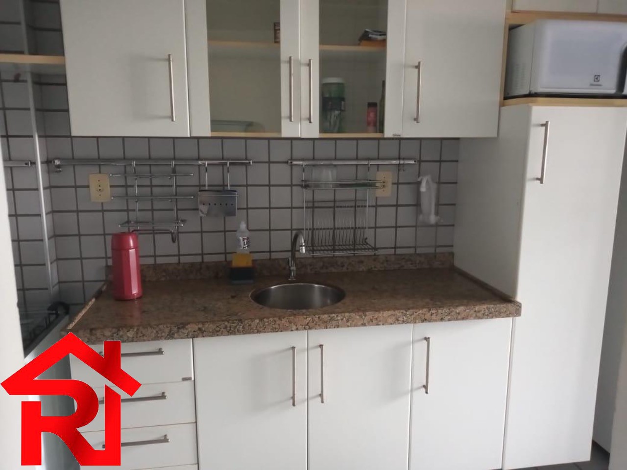 Apartamento para alugar com 2 quartos, 80m² - Foto 15