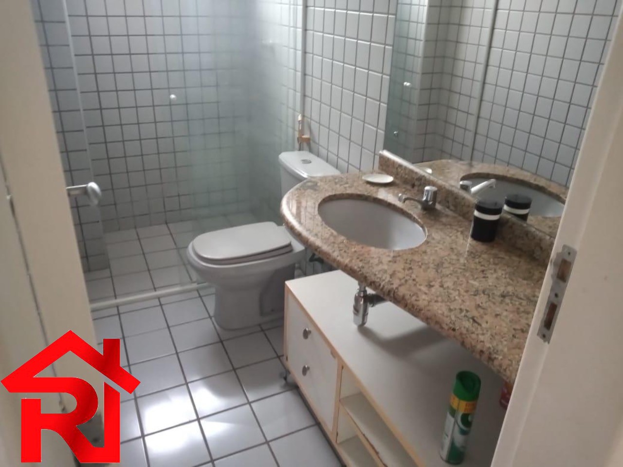 Apartamento para alugar com 2 quartos, 80m² - Foto 16