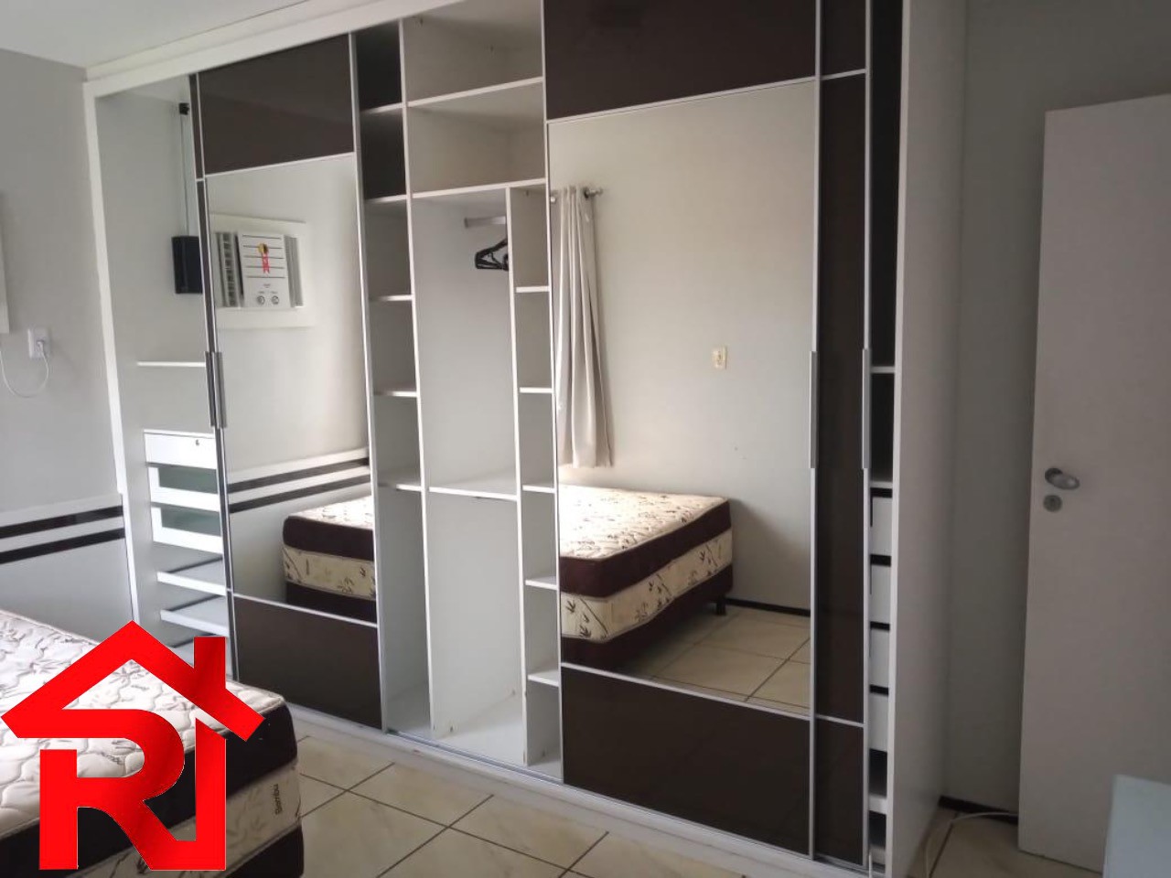 Apartamento para alugar com 2 quartos, 80m² - Foto 4