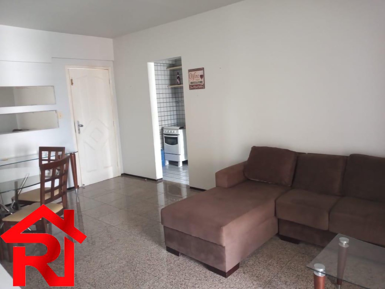 Apartamento para alugar com 2 quartos, 80m² - Foto 3