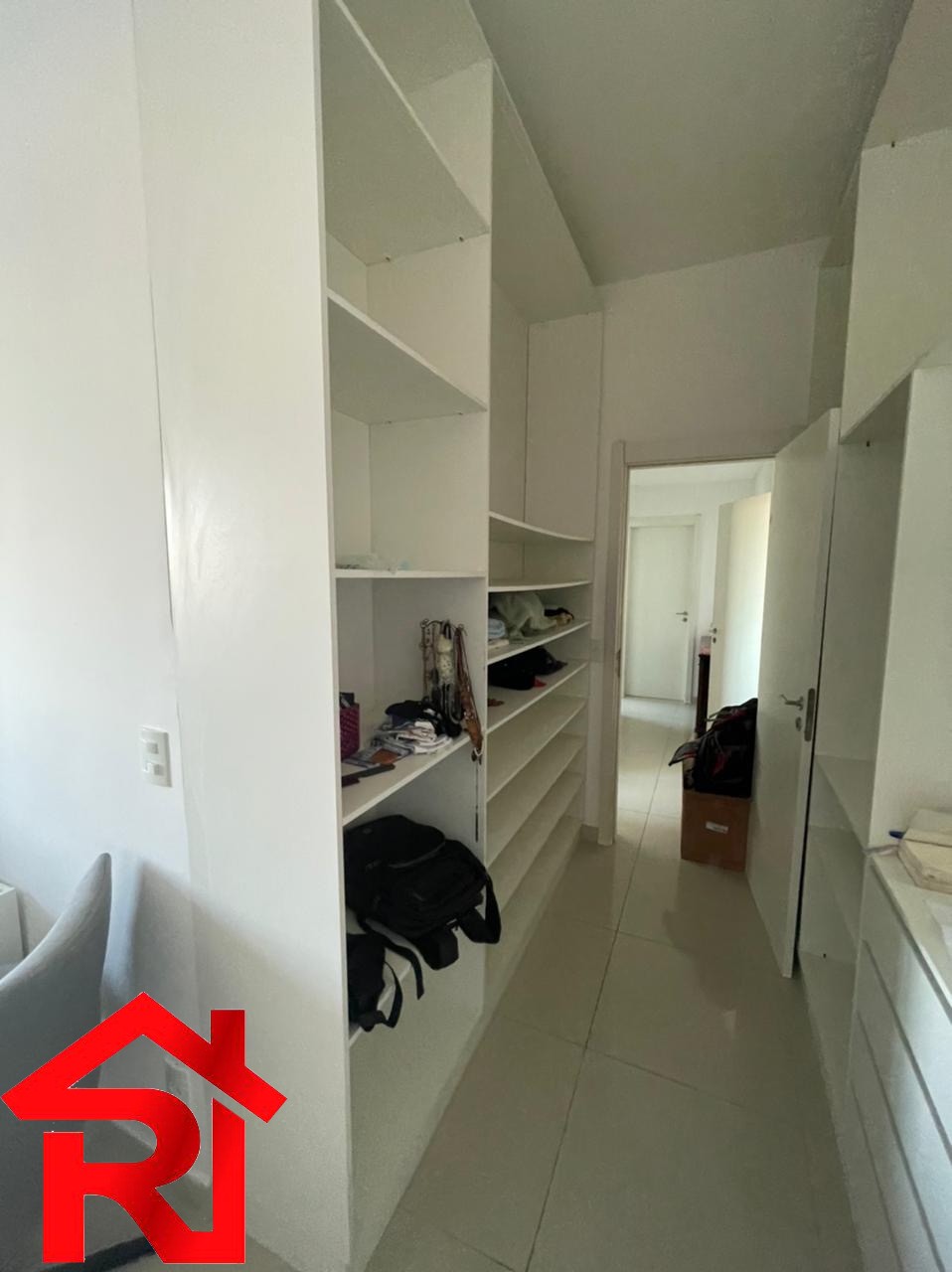 Apartamento para alugar com 4 quartos, 183m² - Foto 8