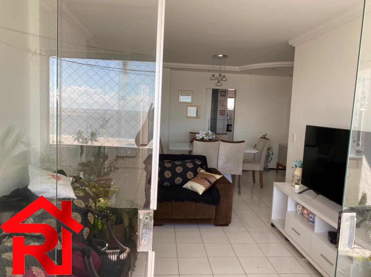 Apartamento à venda com 3 quartos, 114m² - Foto 8