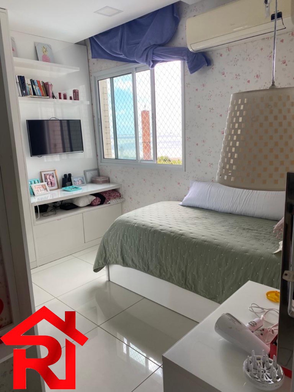 Apartamento à venda com 3 quartos, 187m² - Foto 9