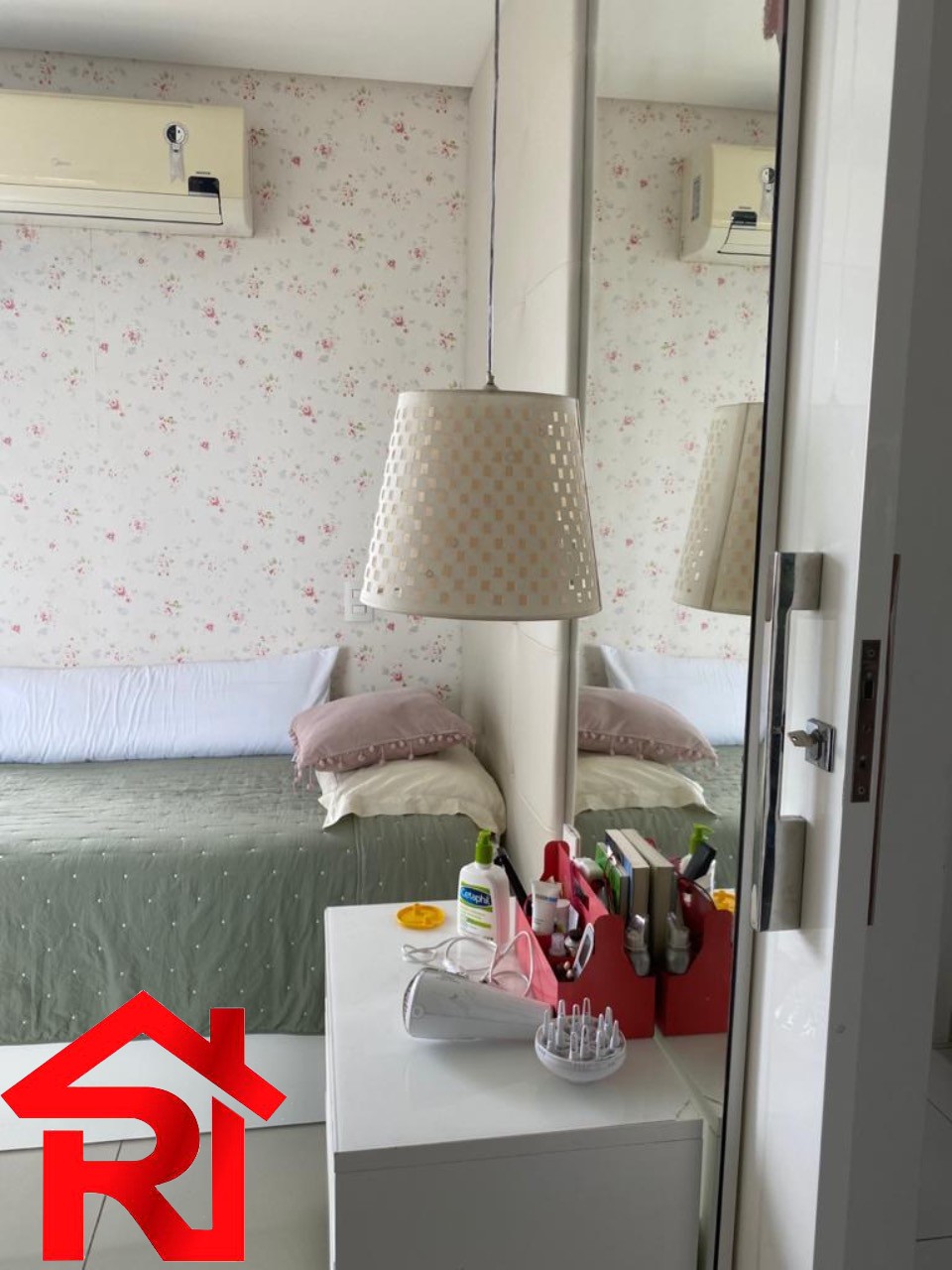 Apartamento à venda com 3 quartos, 187m² - Foto 12