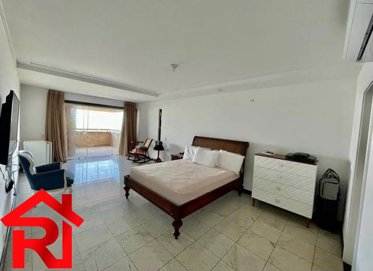 Apartamento à venda com 4 quartos, 300m² - Foto 4