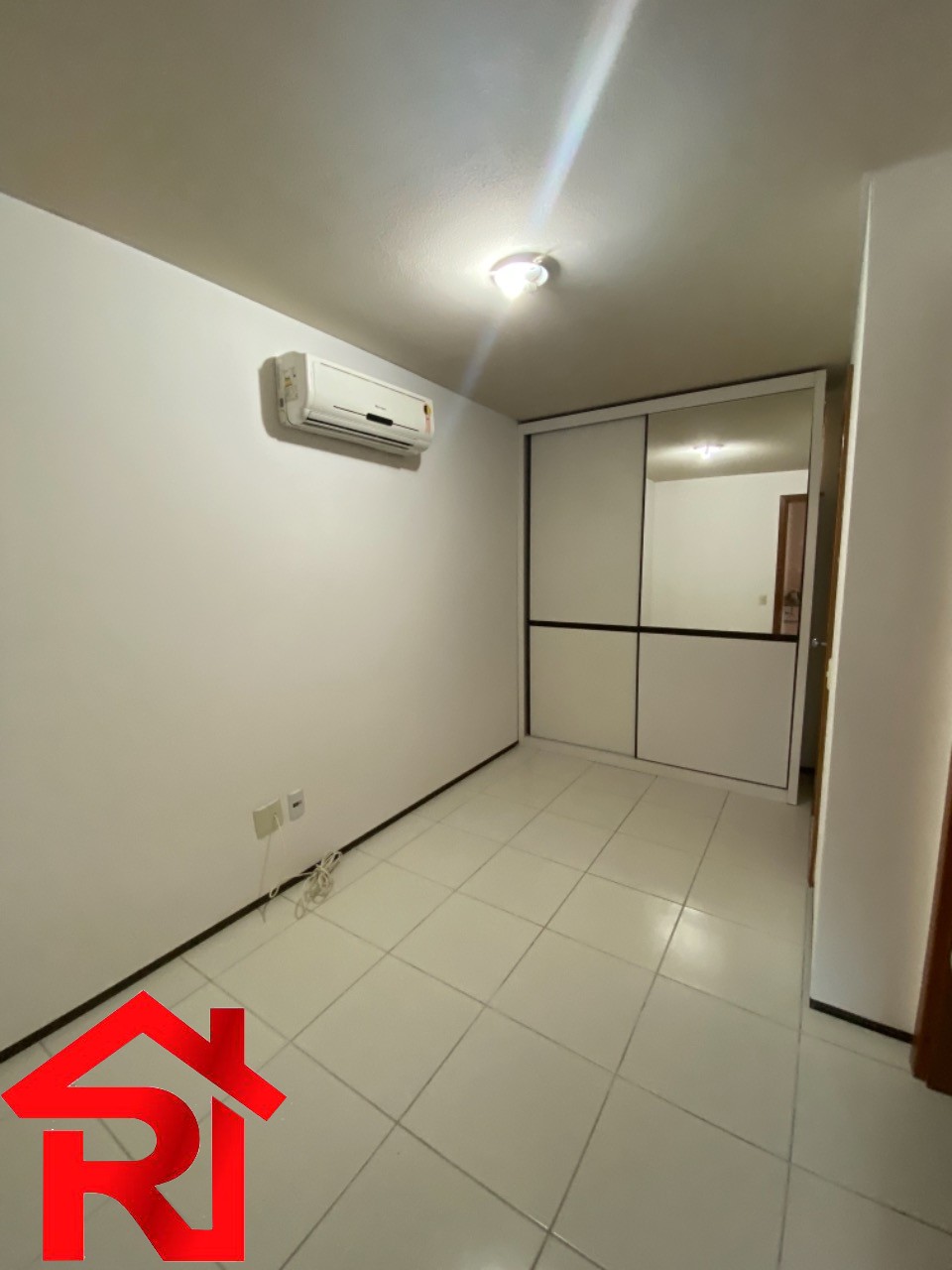 Apartamento à venda com 3 quartos, 105m² - Foto 10