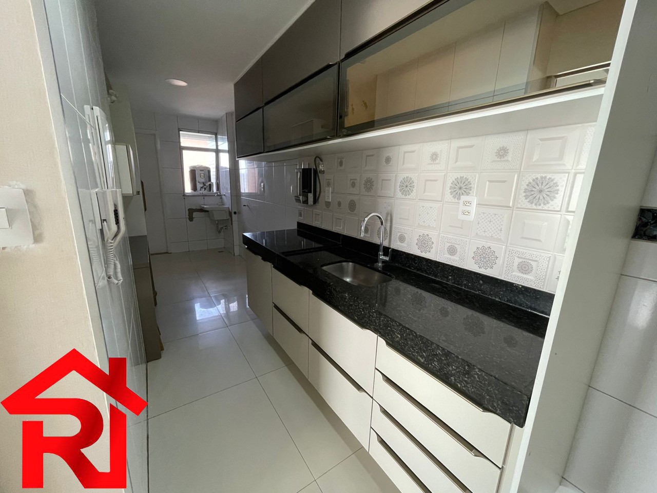 Apartamento à venda com 2 quartos, 88m² - Foto 4