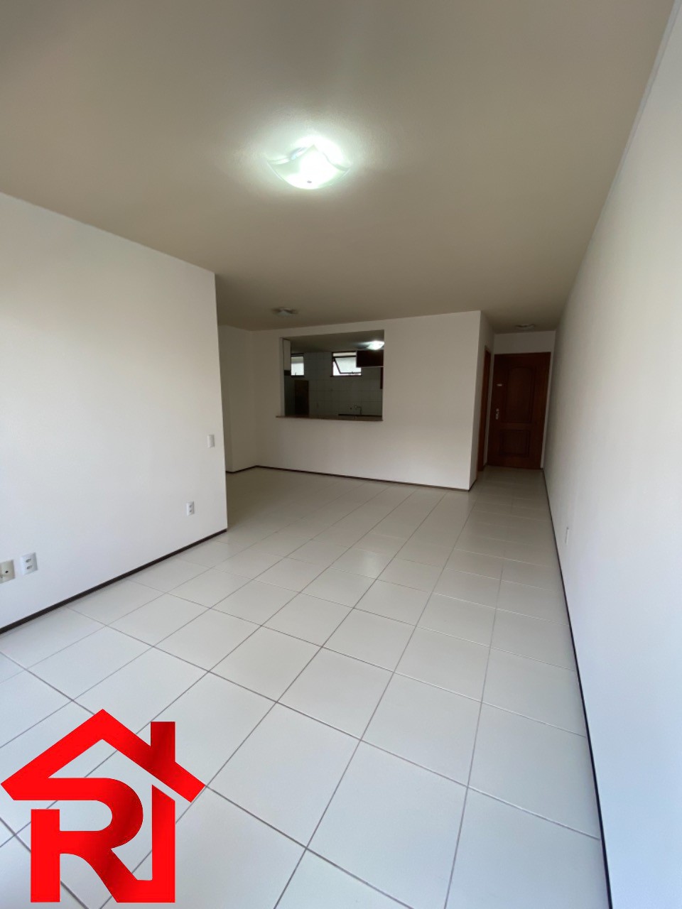 Apartamento à venda com 3 quartos, 105m² - Foto 4