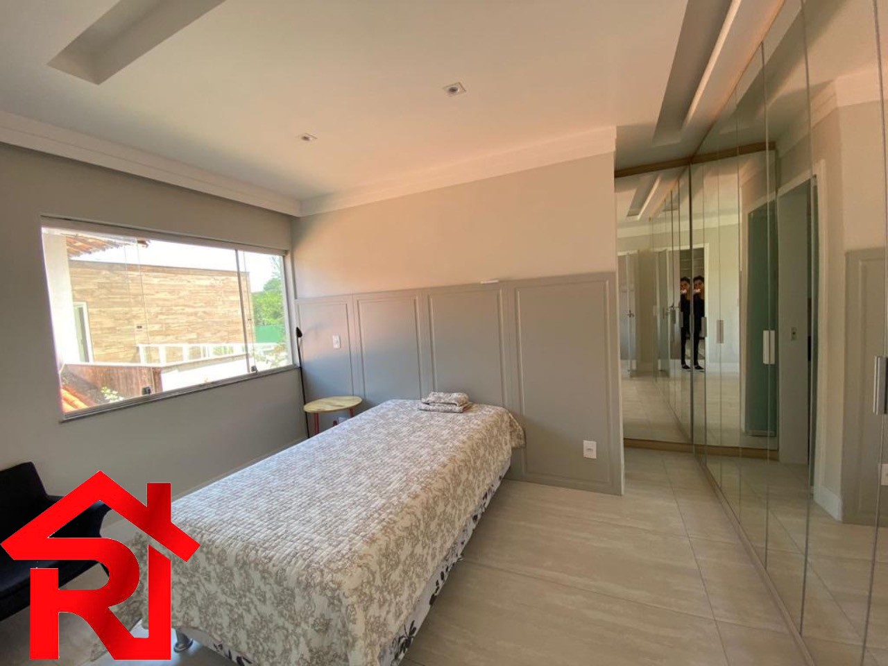 Casa à venda com 4 quartos, 480m² - Foto 14