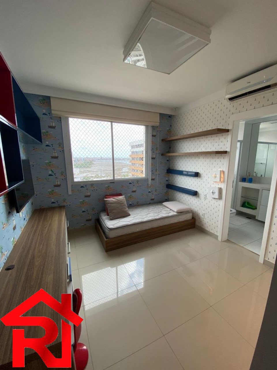 Apartamento para alugar com 3 quartos, 250m² - Foto 16