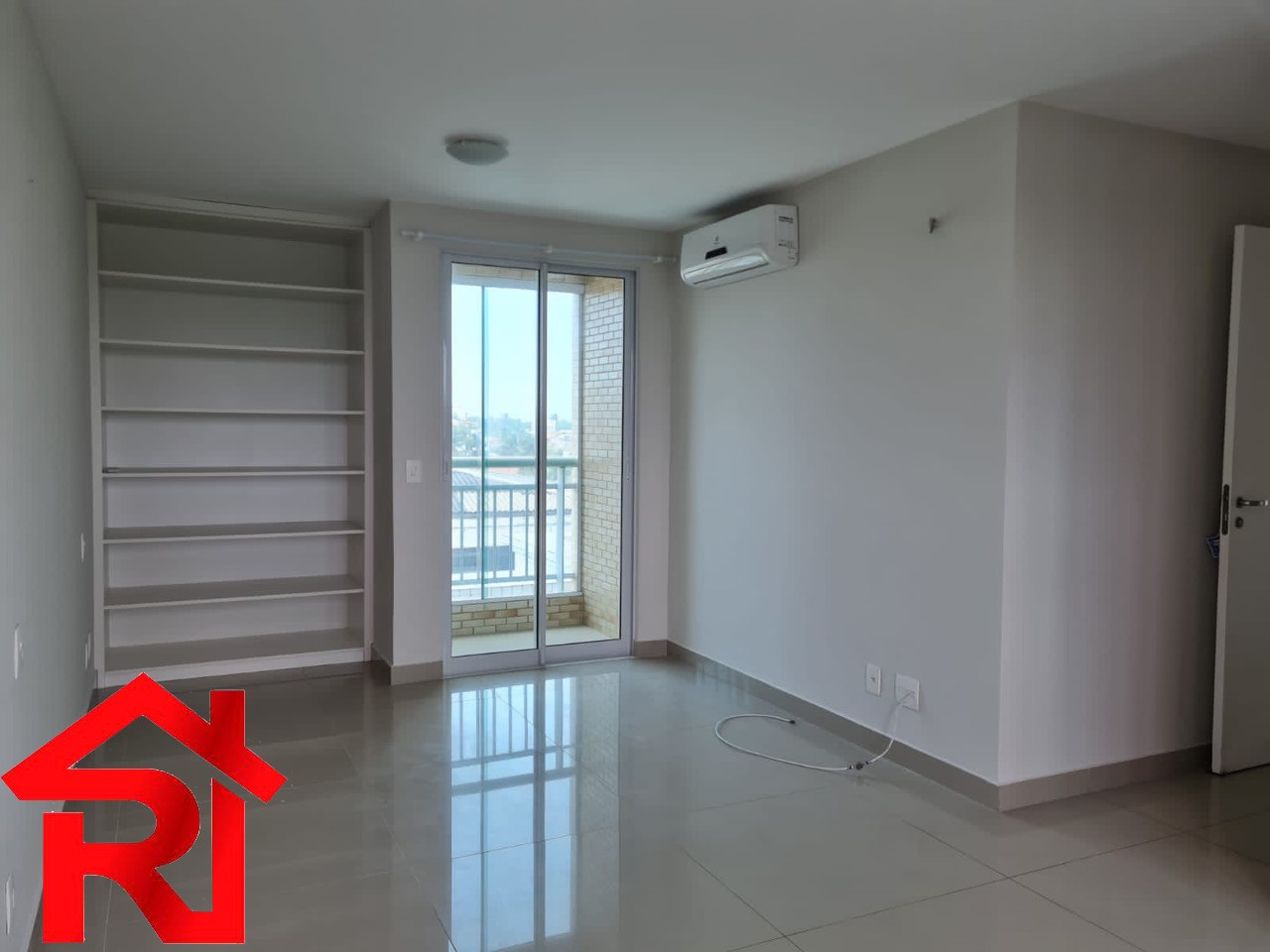 Apartamento à venda com 3 quartos, 167m² - Foto 7