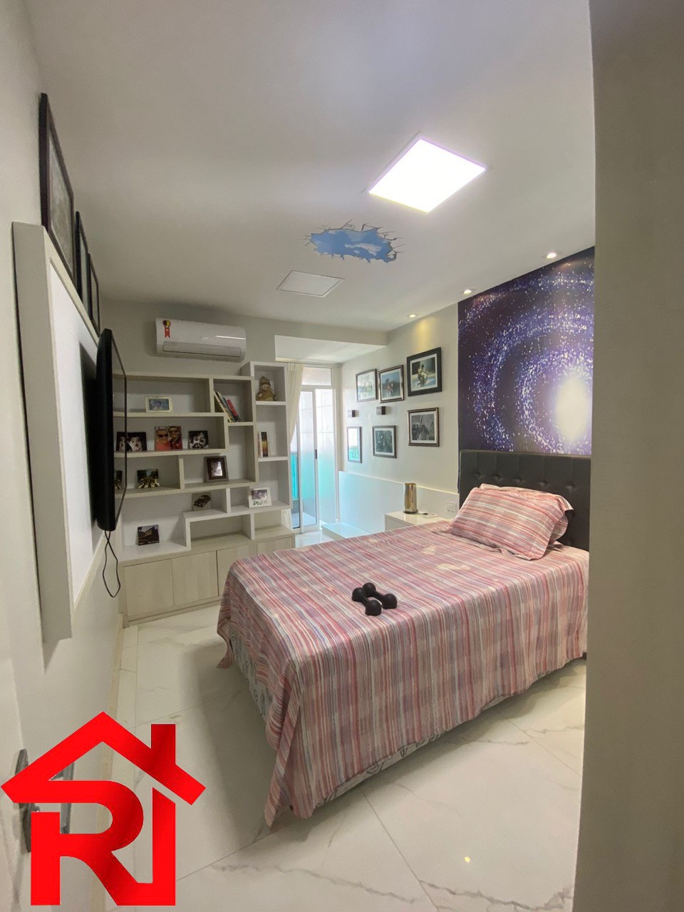 Apartamento à venda com 3 quartos, 145m² - Foto 12