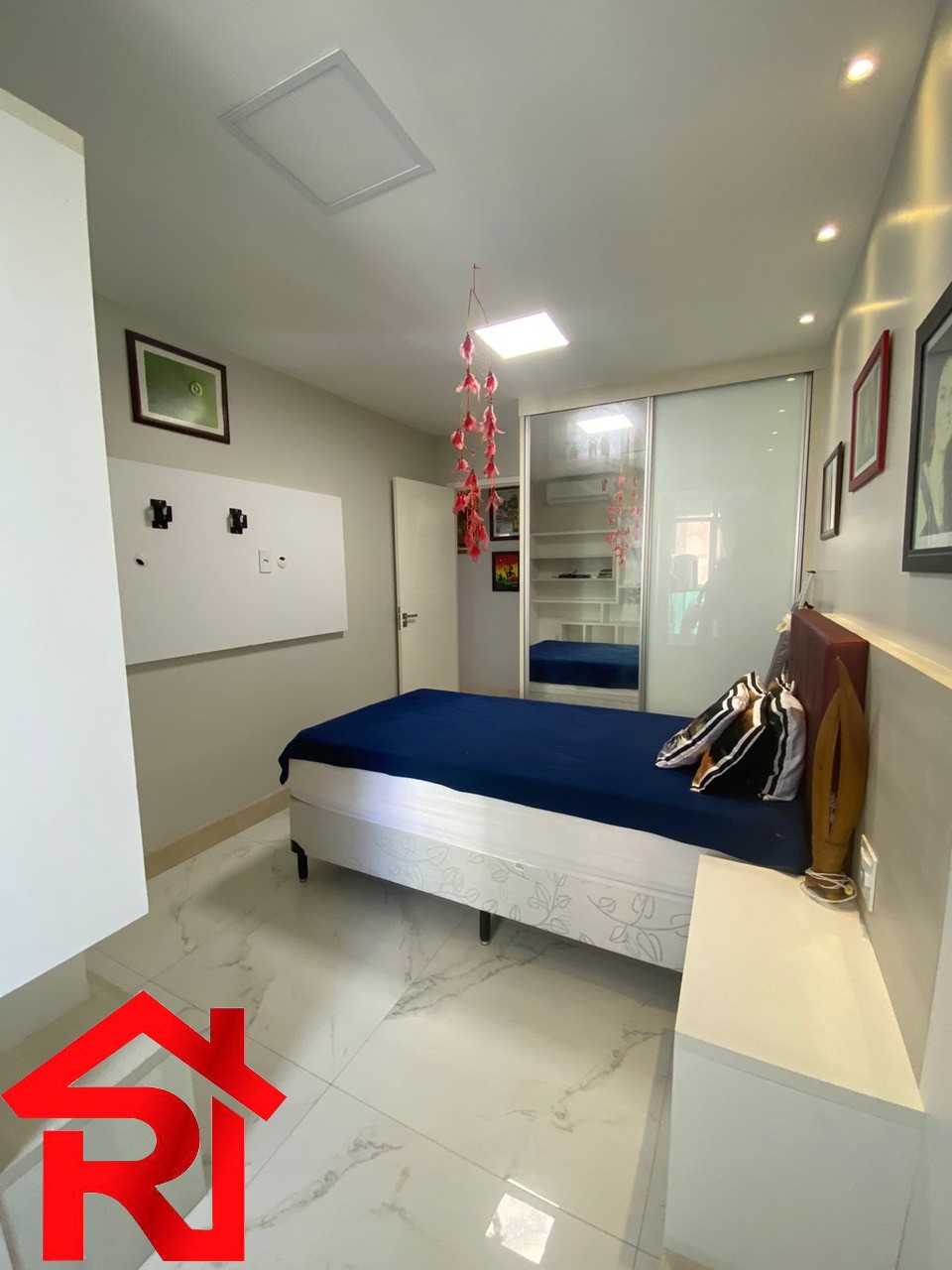 Apartamento à venda com 3 quartos, 145m² - Foto 13