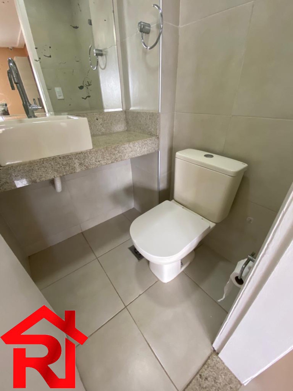 Apartamento à venda com 3 quartos, 156m² - Foto 19