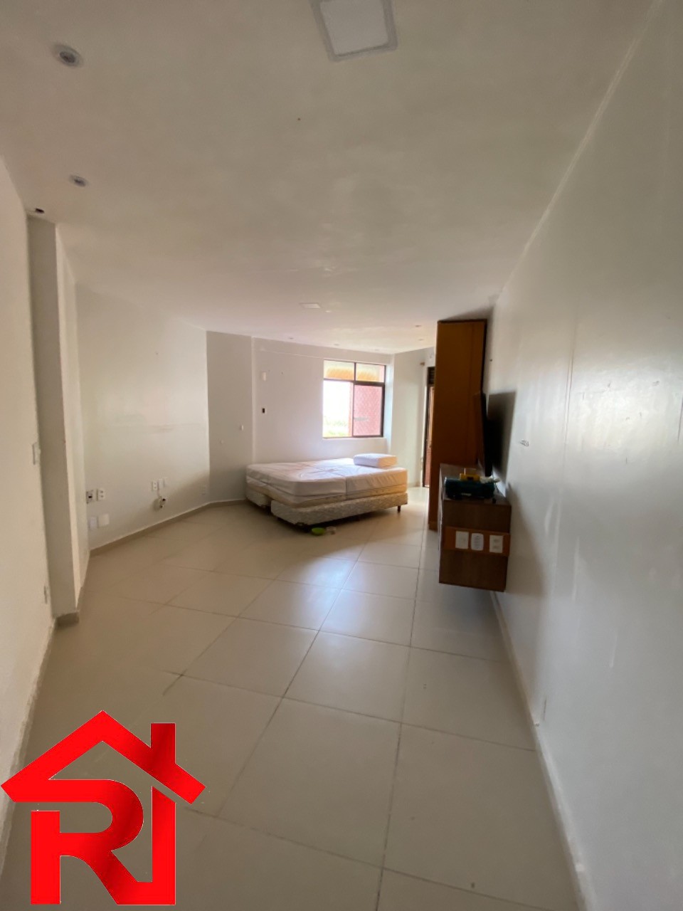 Apartamento para alugar com 4 quartos, 235m² - Foto 11