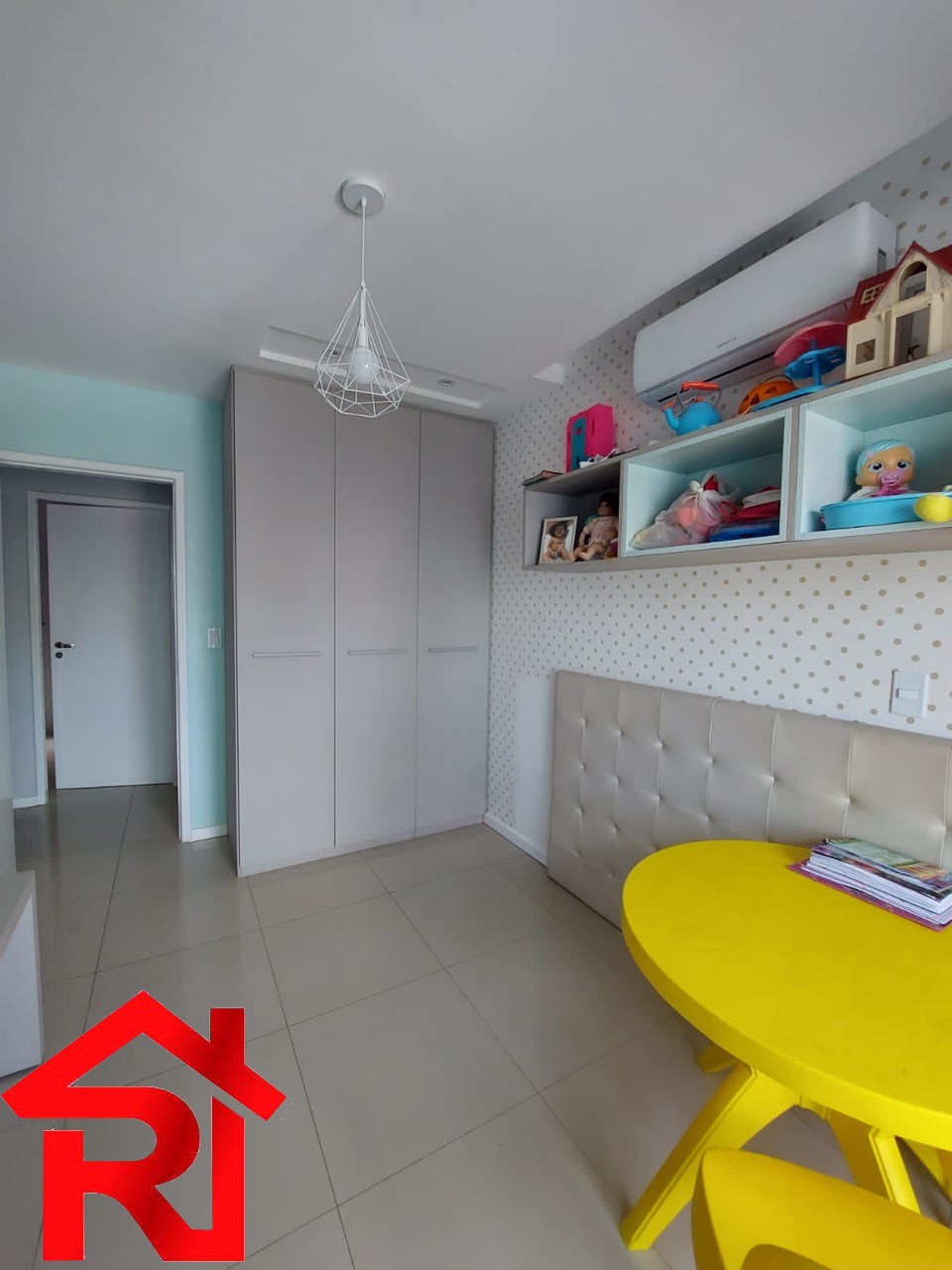 Apartamento à venda com 4 quartos, 155m² - Foto 9