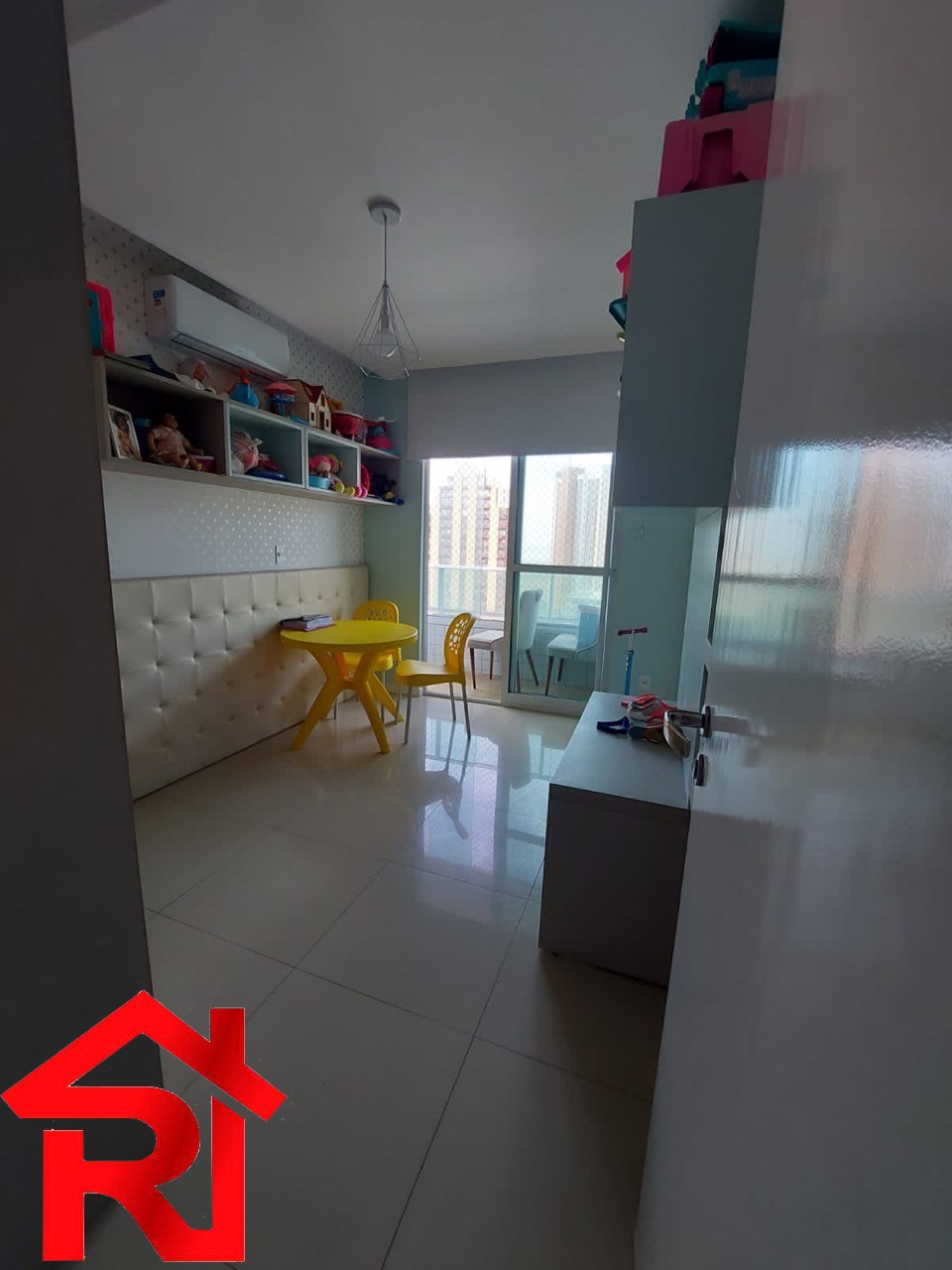 Apartamento à venda com 4 quartos, 155m² - Foto 7