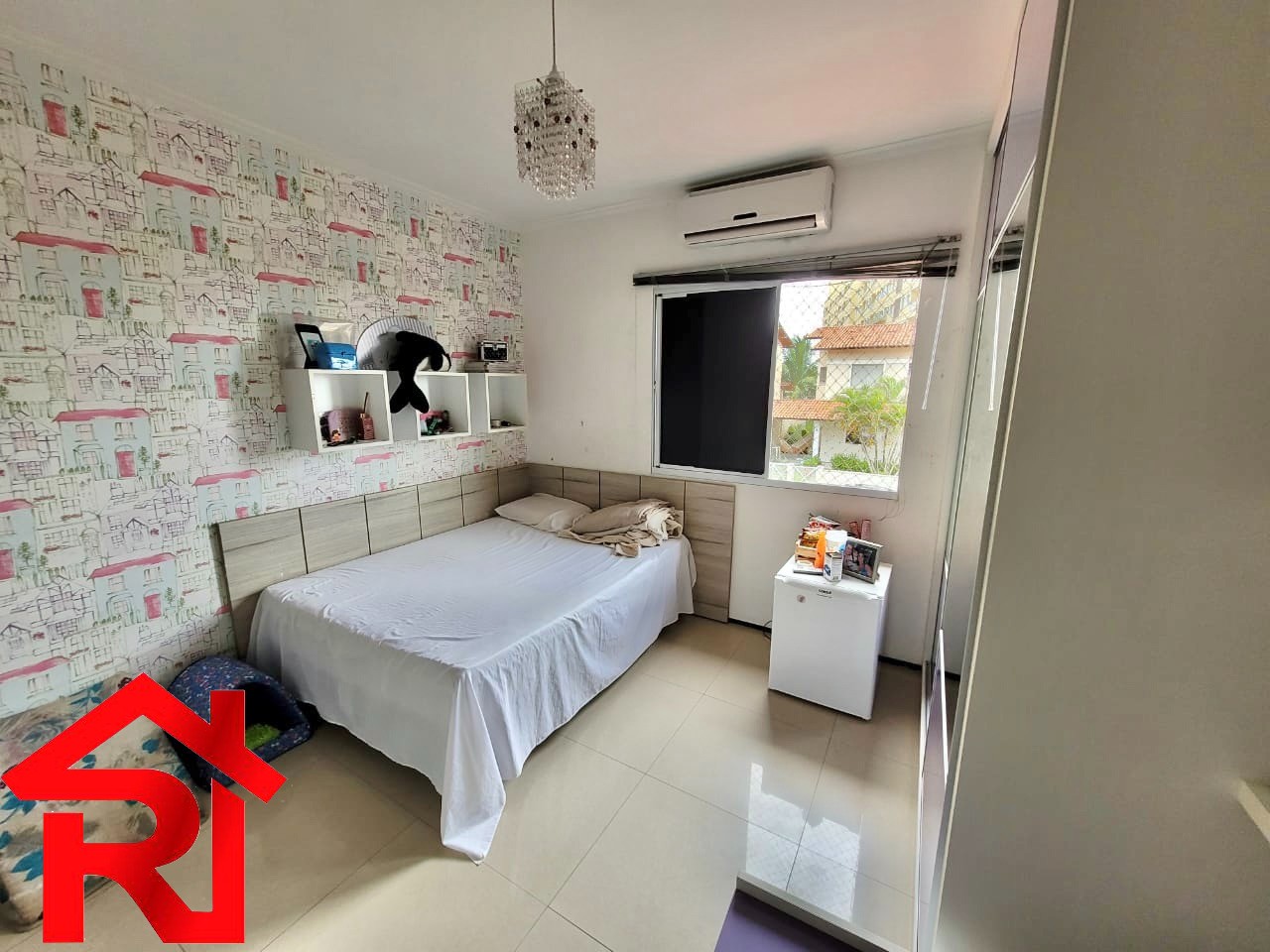 Casa à venda com 4 quartos, 450m² - Foto 6