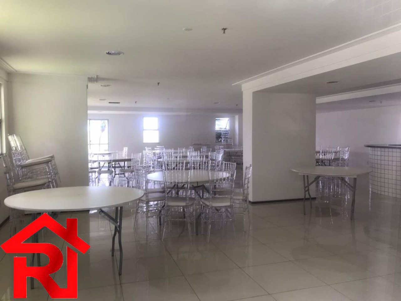 Apartamento à venda com 3 quartos, 145m² - Foto 9