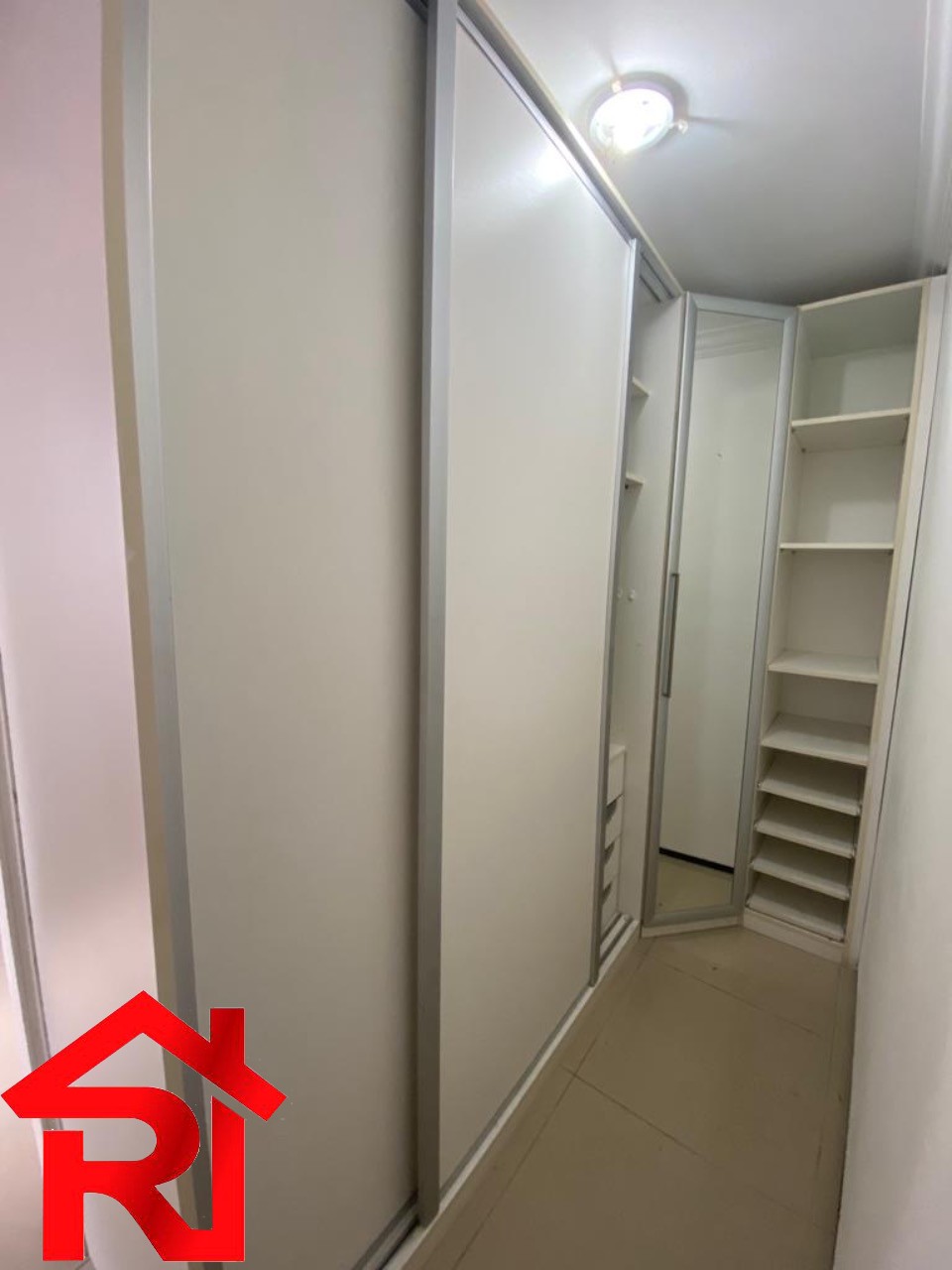 Apartamento à venda e aluguel com 4 quartos, 200m² - Foto 9