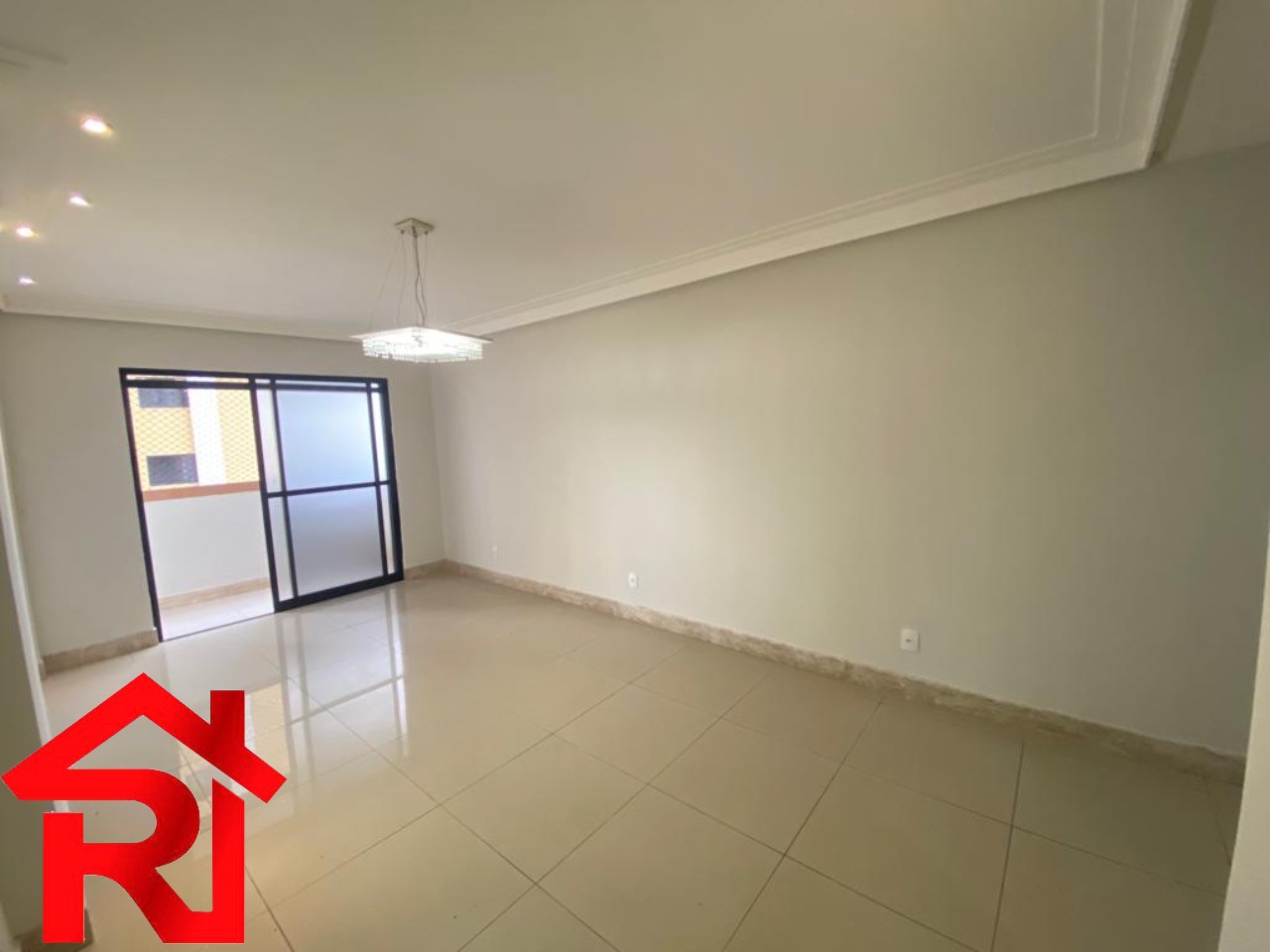 Apartamento à venda e aluguel com 4 quartos, 200m² - Foto 5