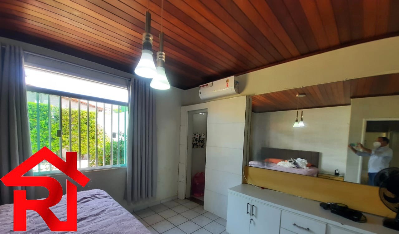 Casa à venda com 3 quartos, 800m² - Foto 12