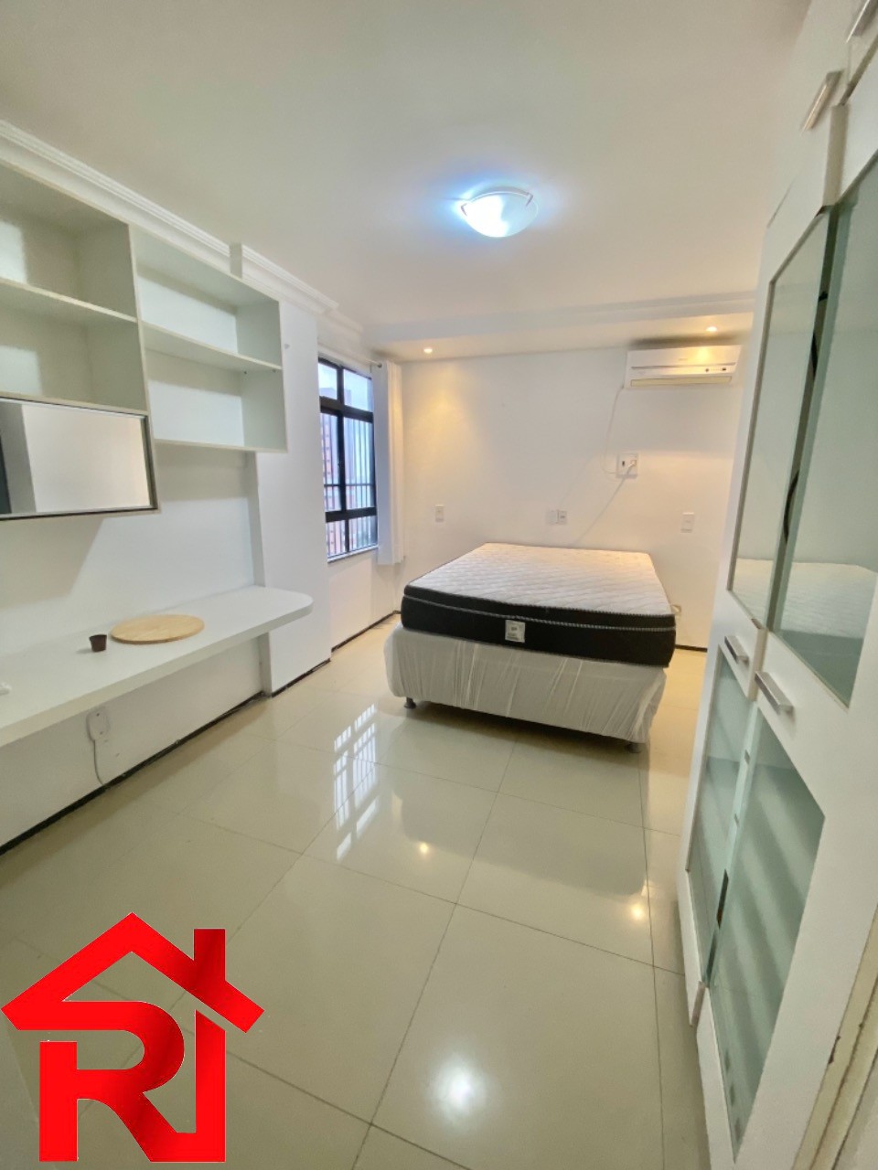 Apartamento à venda com 3 quartos, 146m² - Foto 6