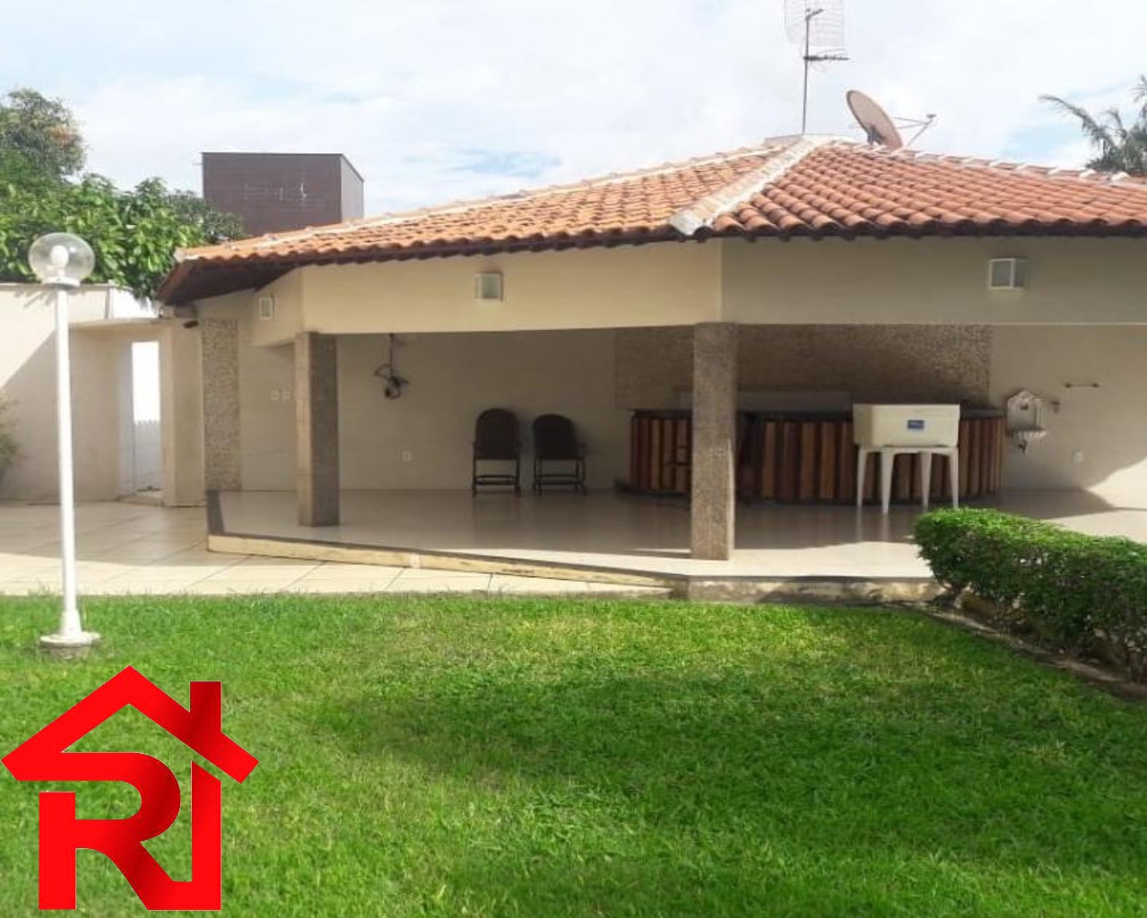 Casa à venda com 5 quartos, 2000m² - Foto 4