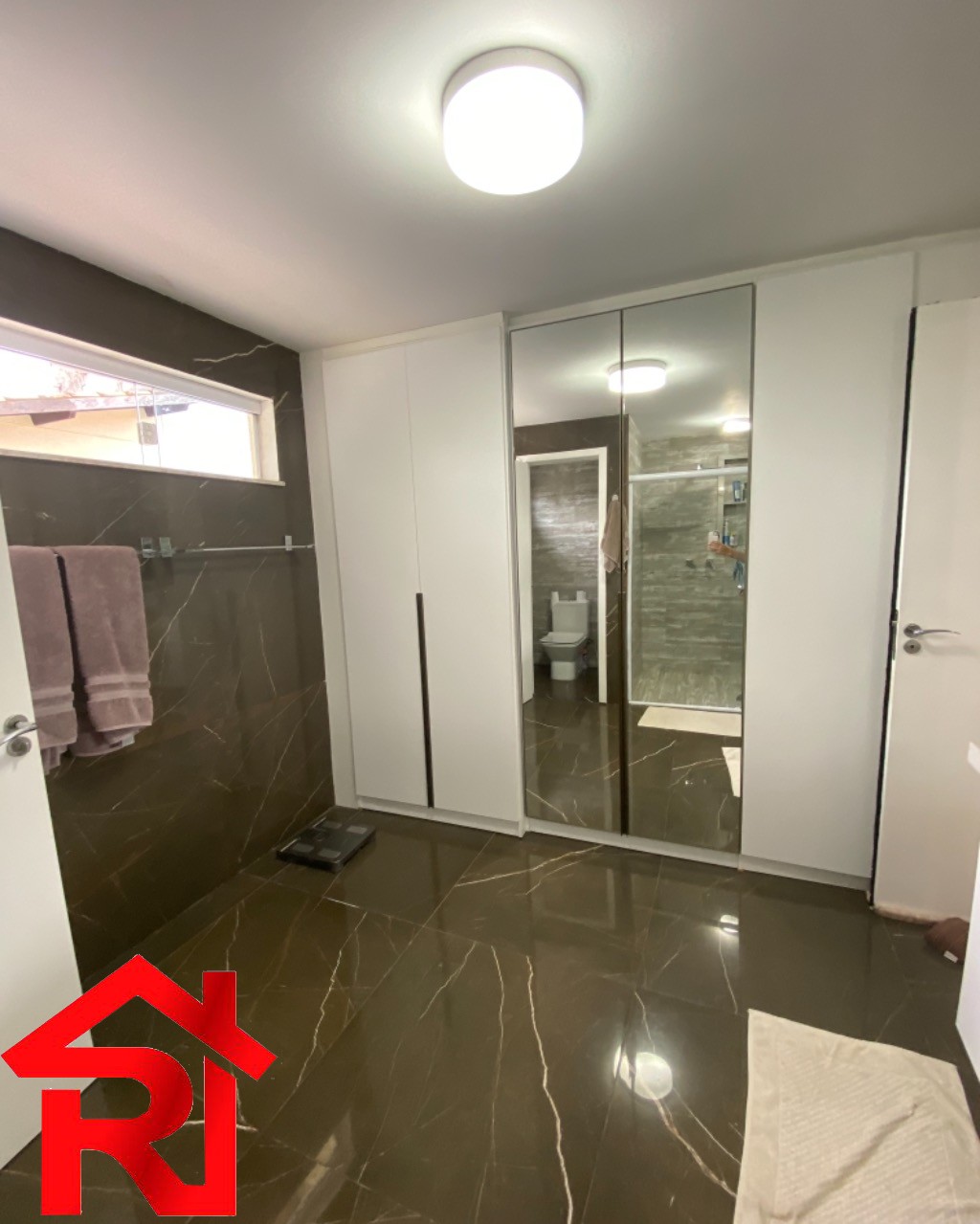 Casa à venda com 3 quartos, 380m² - Foto 31