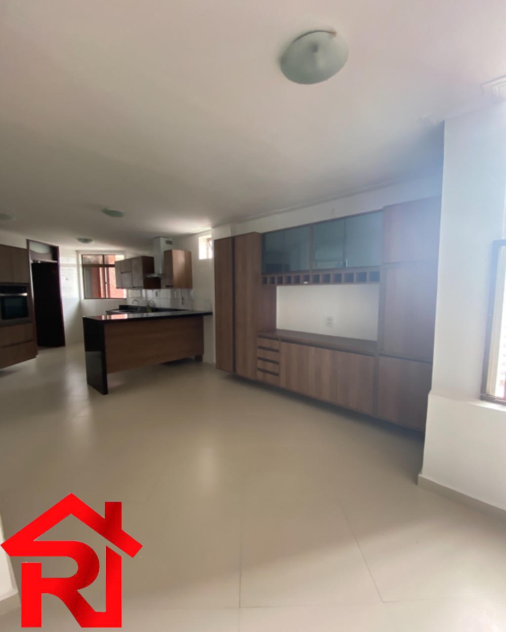 Apartamento para alugar com 4 quartos, 235m² - Foto 17