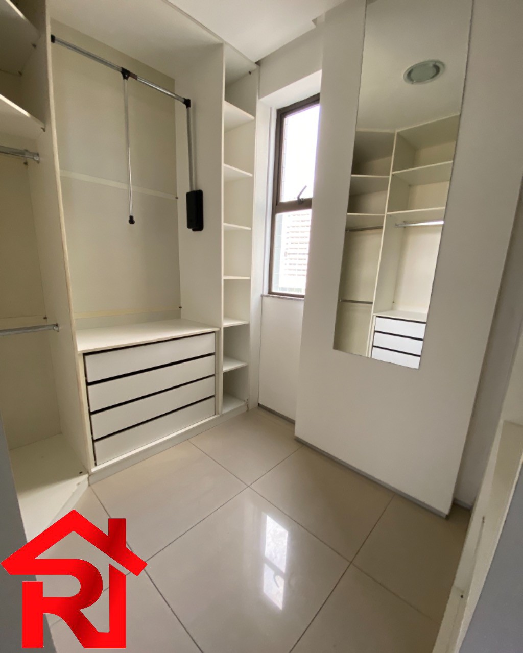 Apartamento à venda e aluguel com 3 quartos, 178m² - Foto 13