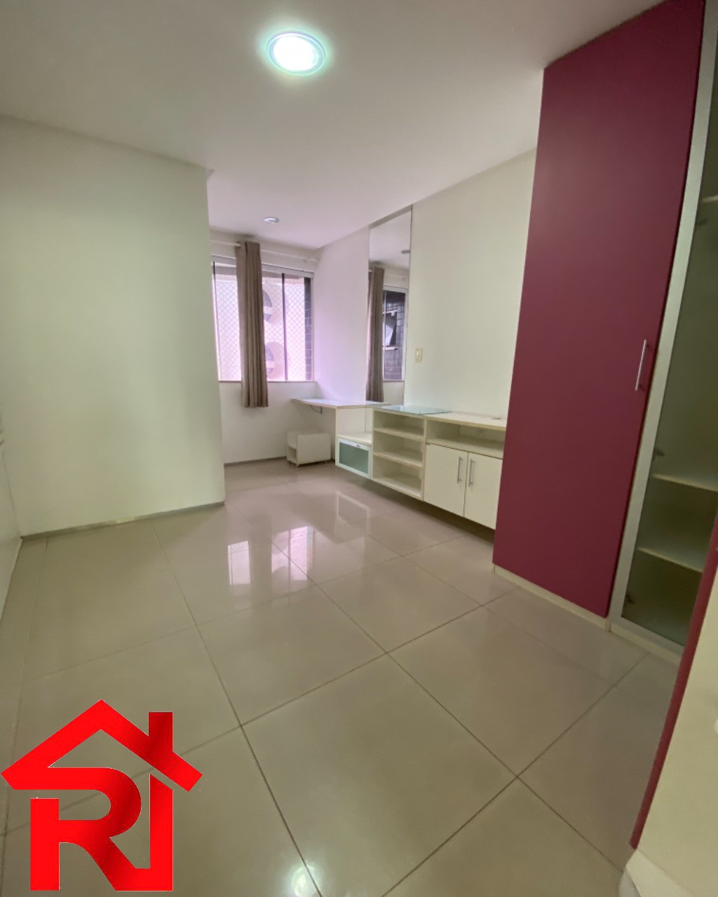 Apartamento à venda e aluguel com 3 quartos, 178m² - Foto 3