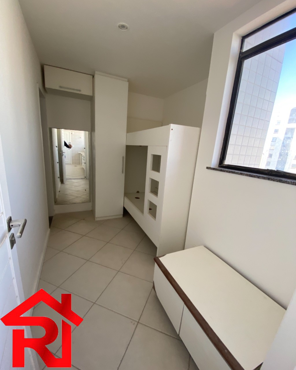 Apartamento à venda com 3 quartos, 178m² - Foto 16