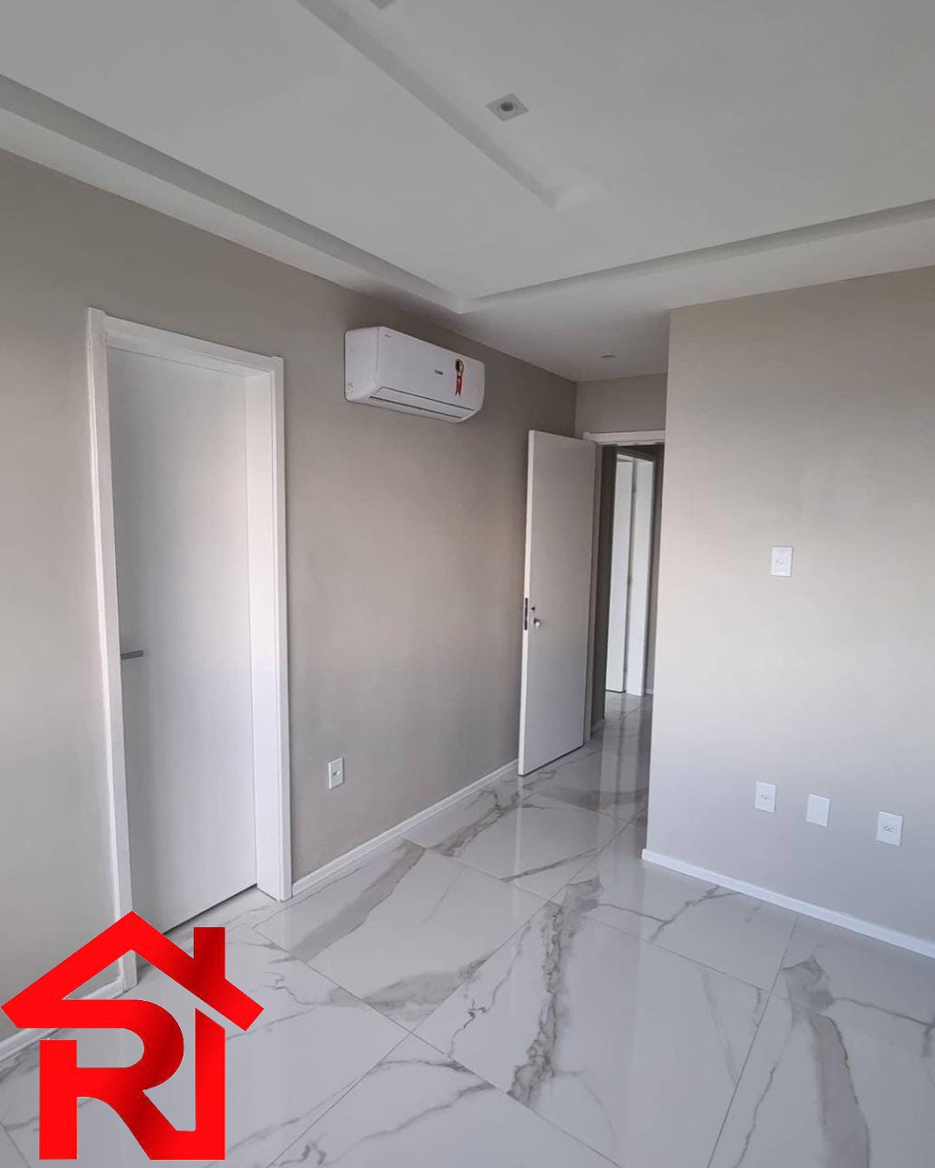 Apartamento à venda e aluguel com 4 quartos, 239m² - Foto 6