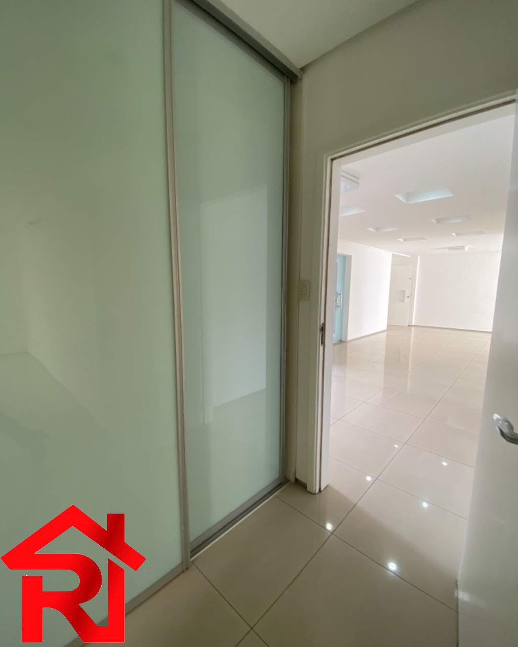 Apartamento à venda e aluguel com 3 quartos, 178m² - Foto 14