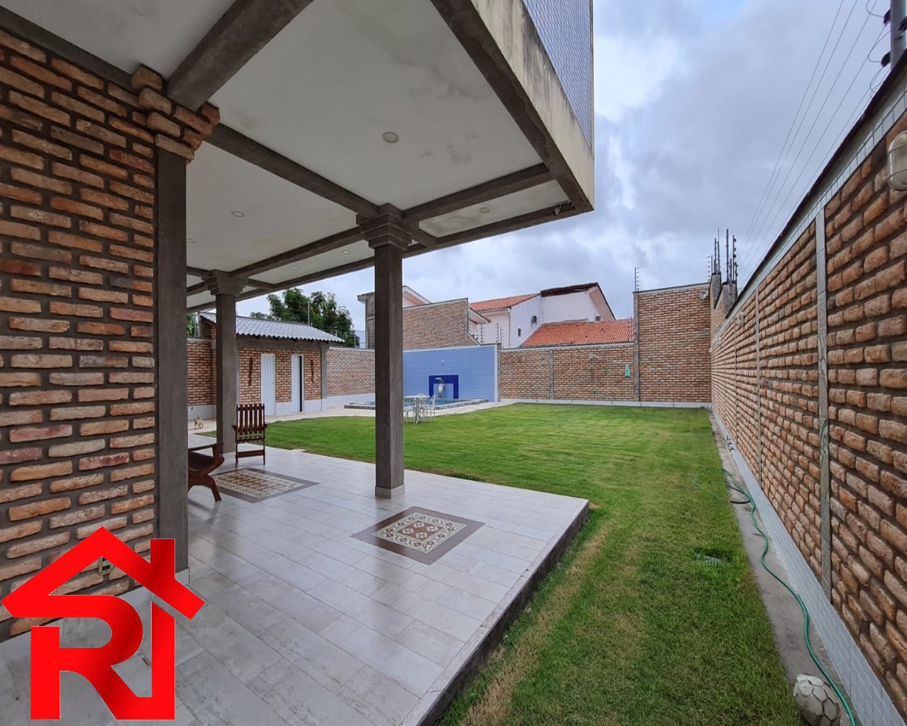 Casa à venda com 5 quartos, 900m² - Foto 9