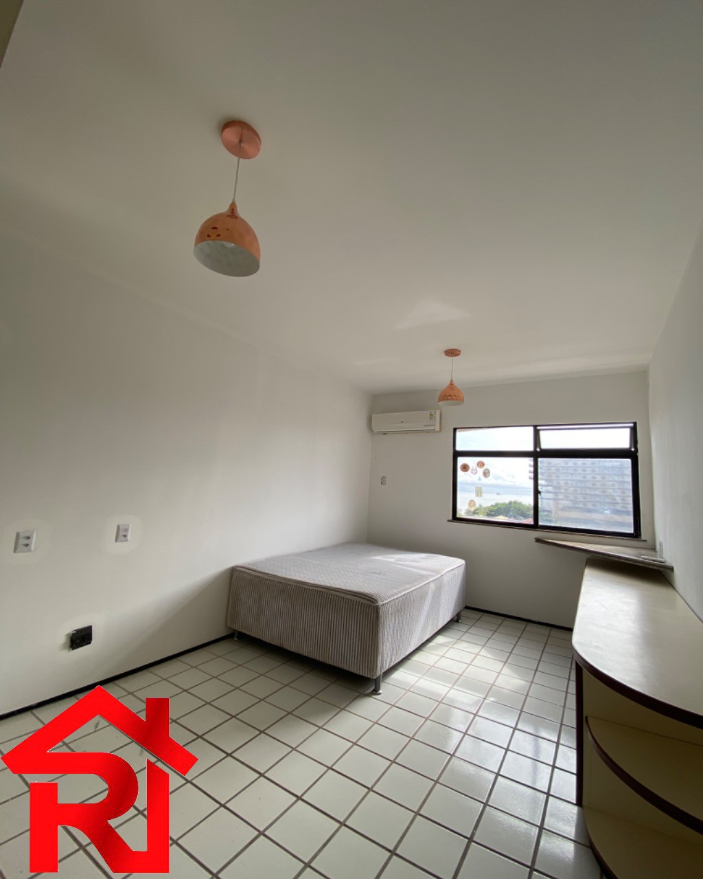 Apartamento para alugar com 3 quartos, 140m² - Foto 12