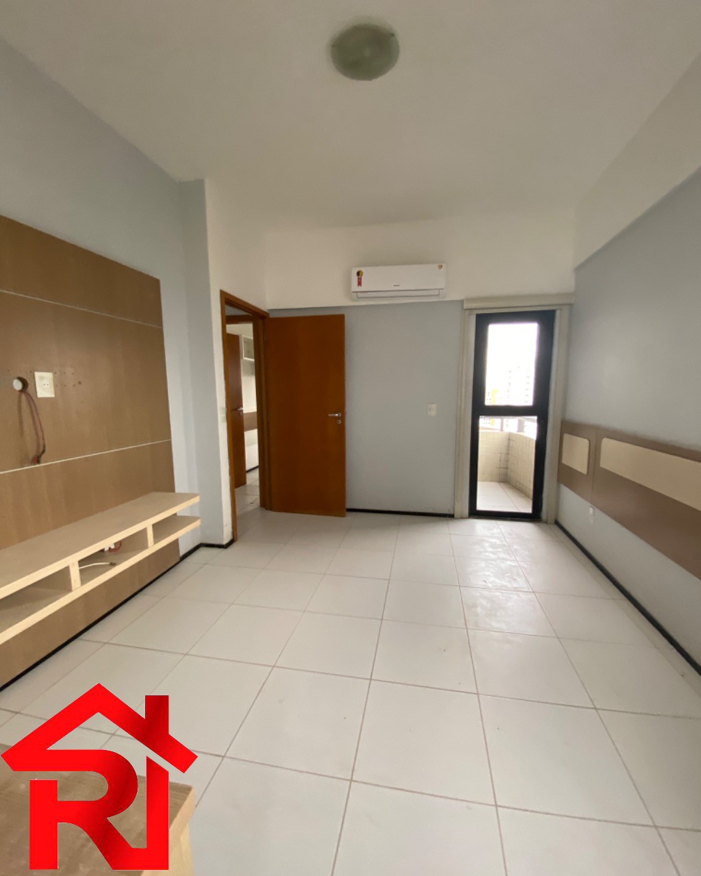 Apartamento para alugar com 3 quartos, 140m² - Foto 5