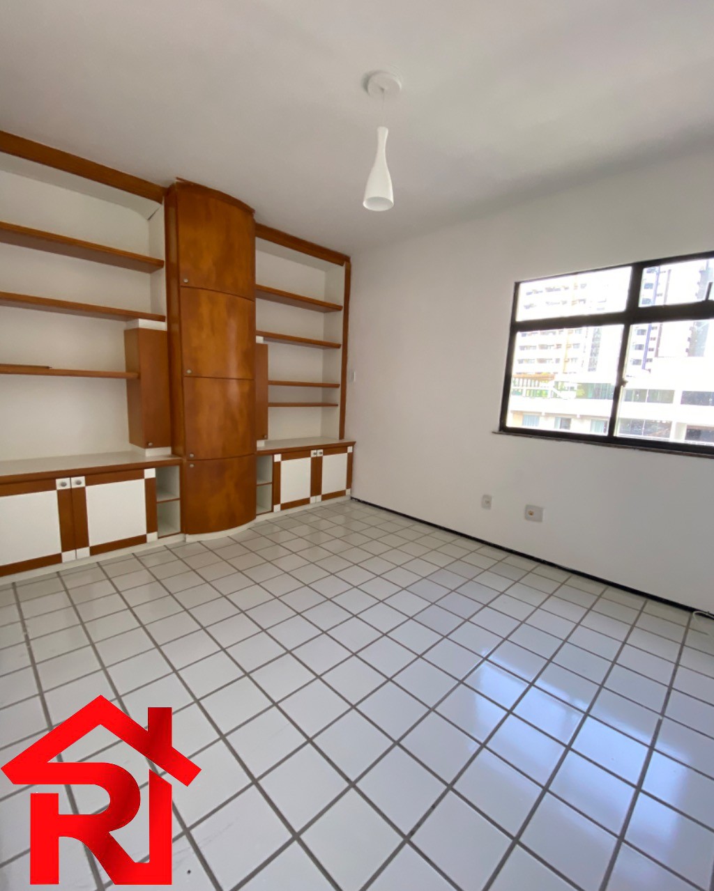 Apartamento para alugar com 3 quartos, 140m² - Foto 9