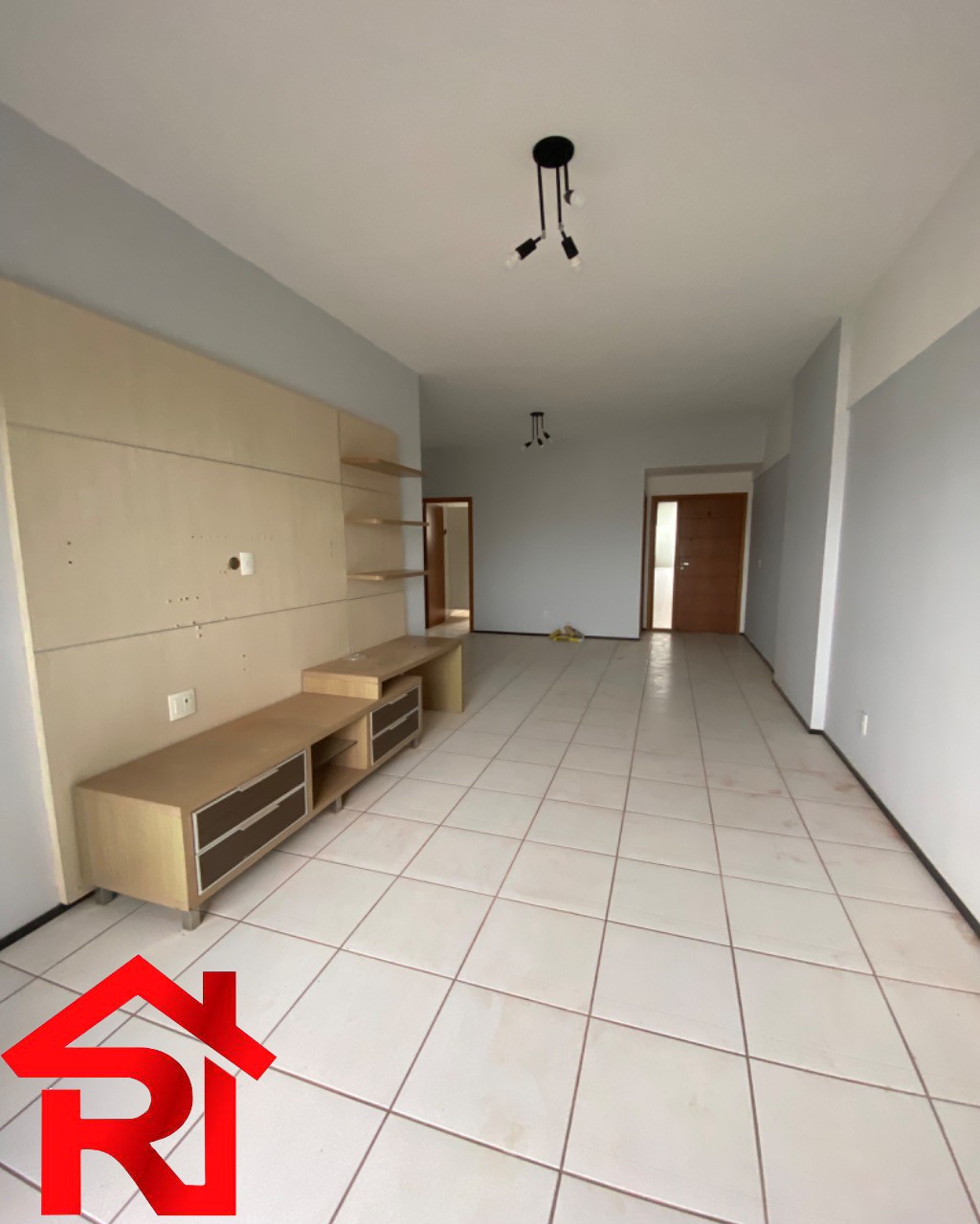 Apartamento para alugar com 3 quartos, 140m² - Foto 11