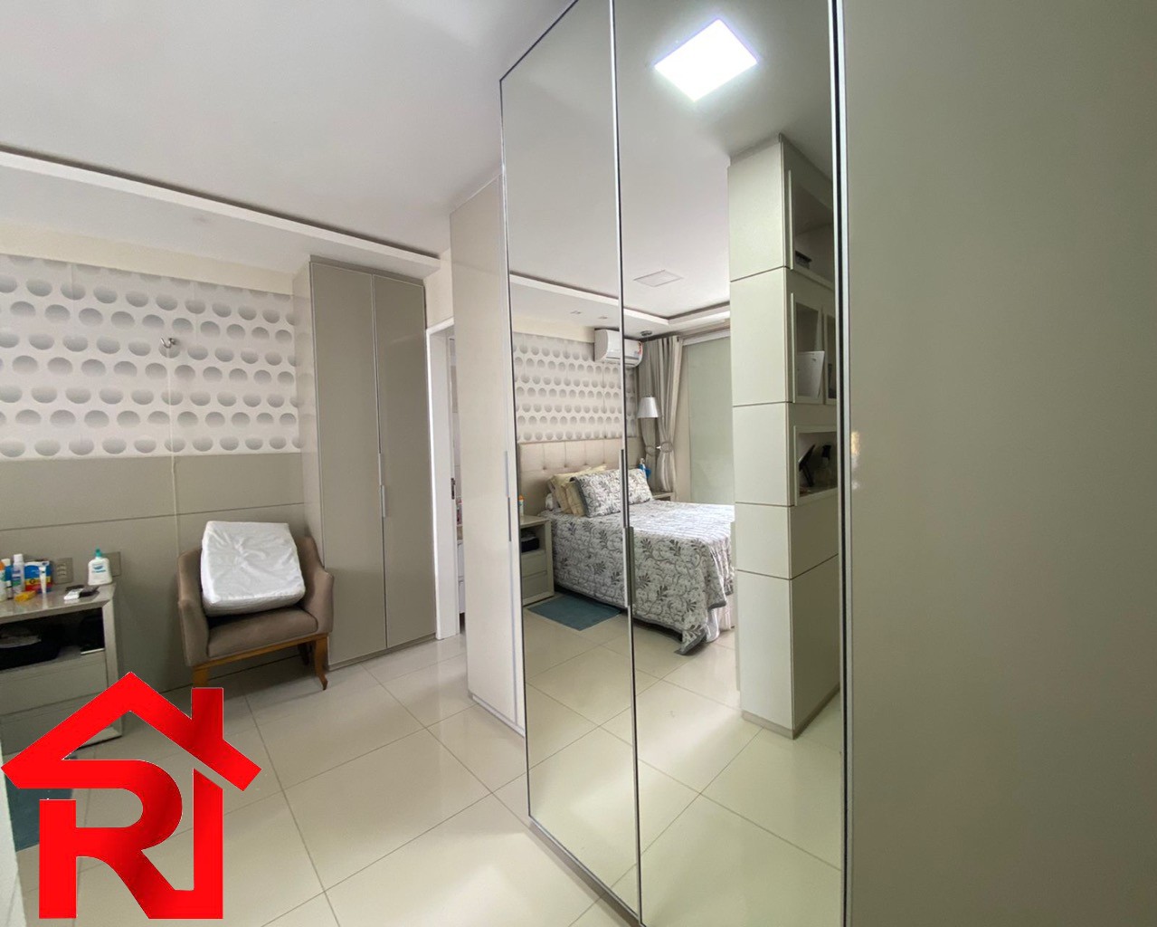 Apartamento à venda com 3 quartos, 114m² - Foto 5