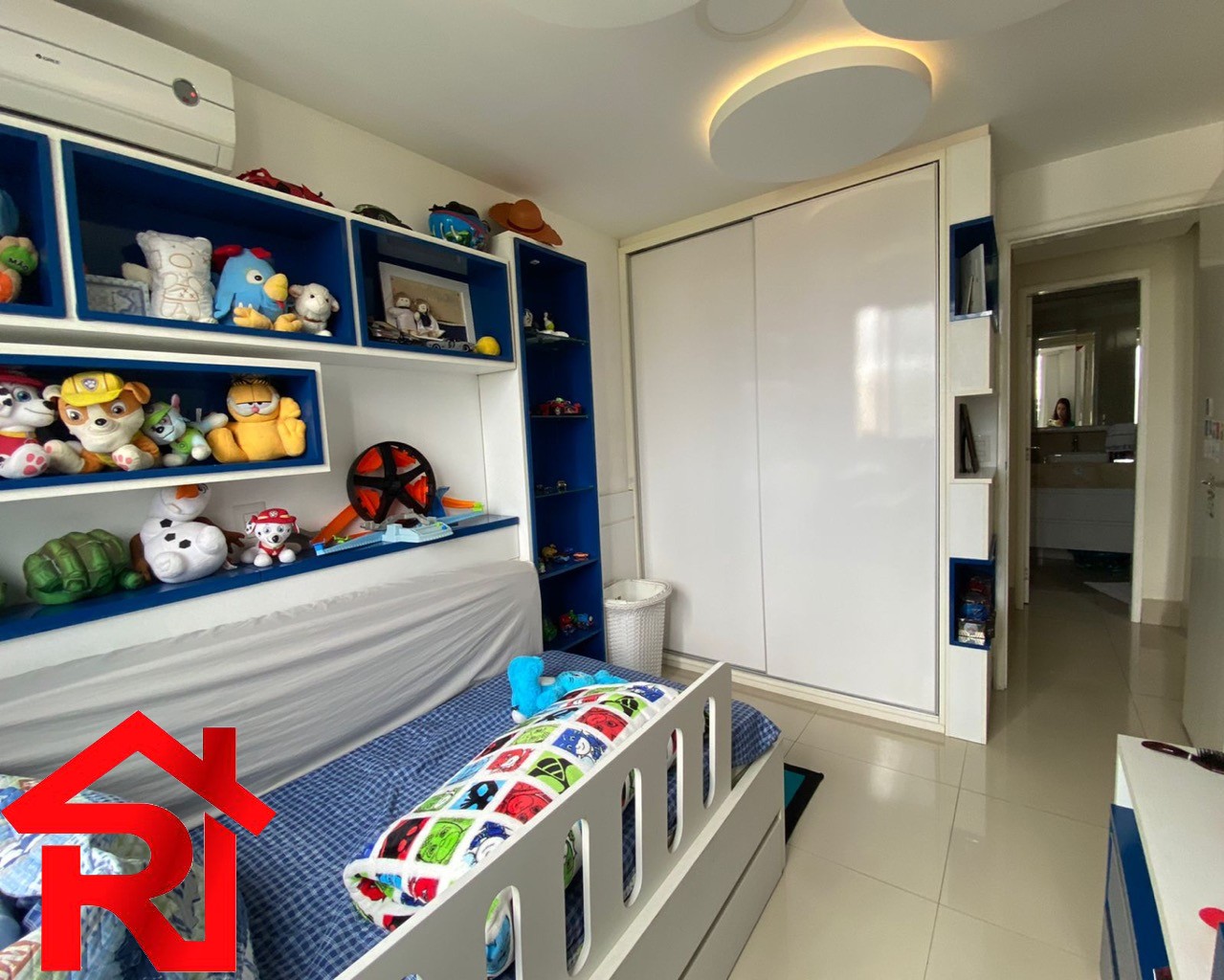 Apartamento à venda com 3 quartos, 114m² - Foto 4