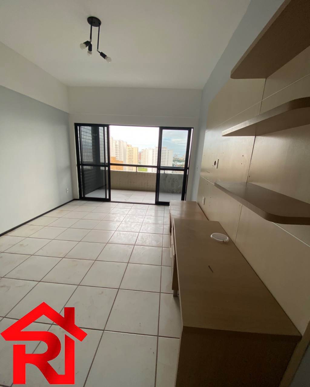 Apartamento para alugar com 3 quartos, 140m² - Foto 10