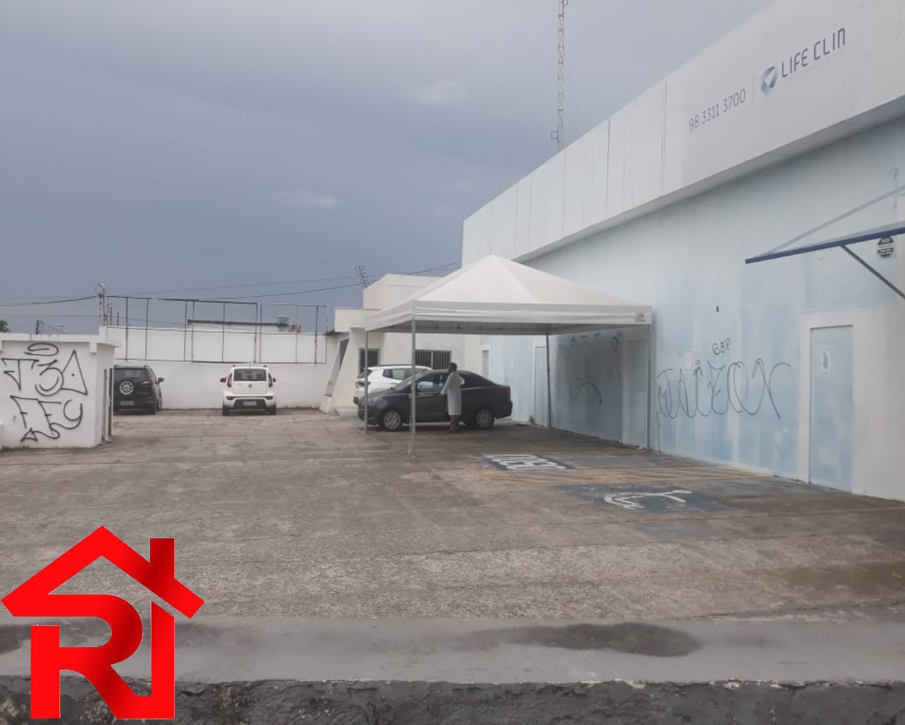 Depósito-Galpão-Armazém para alugar, 400m² - Foto 1