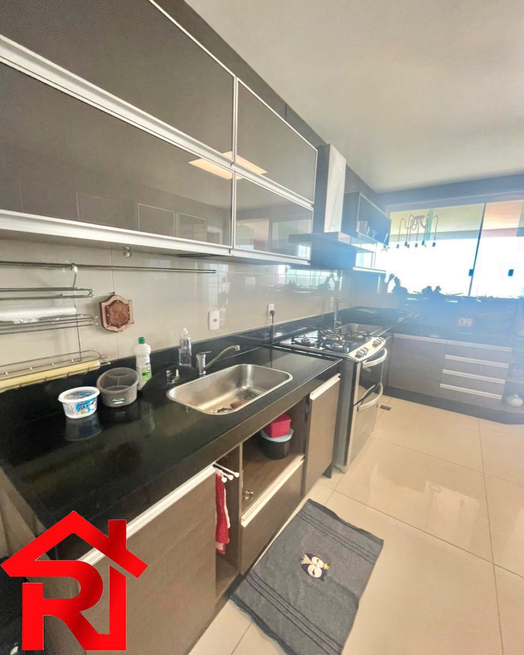 Apartamento à venda com 4 quartos, 268m² - Foto 9