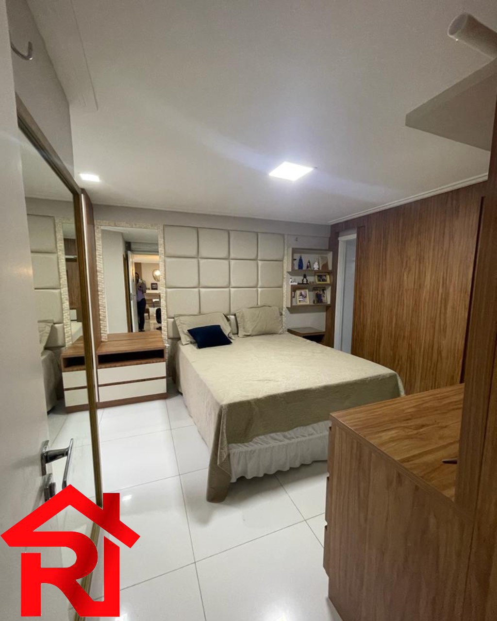 Apartamento à venda com 3 quartos, 117m² - Foto 12