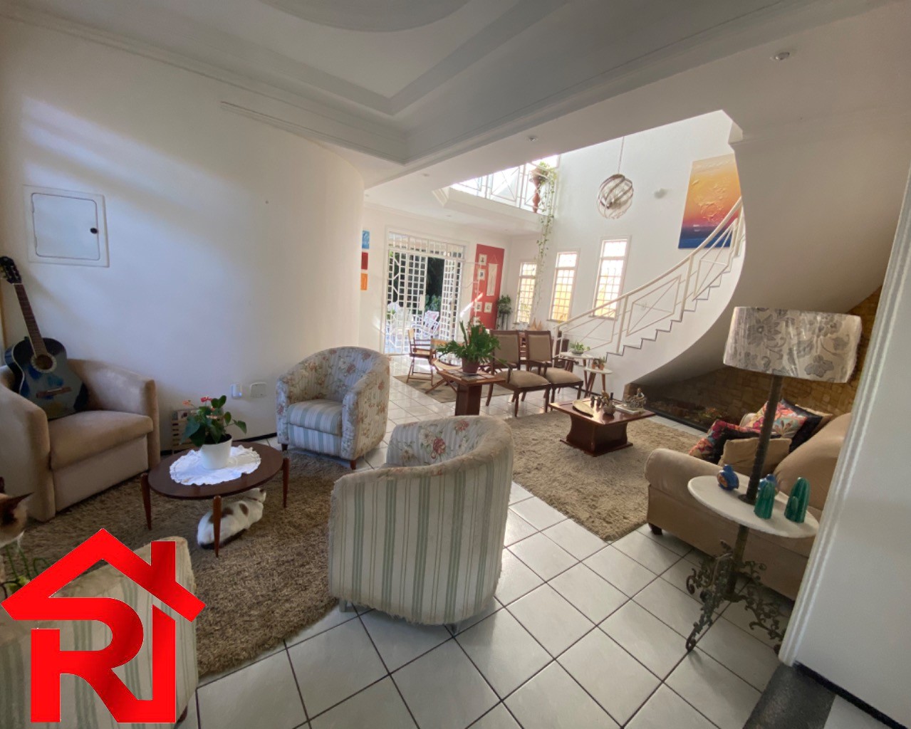 Casa à venda com 5 quartos, 360m² - Foto 5