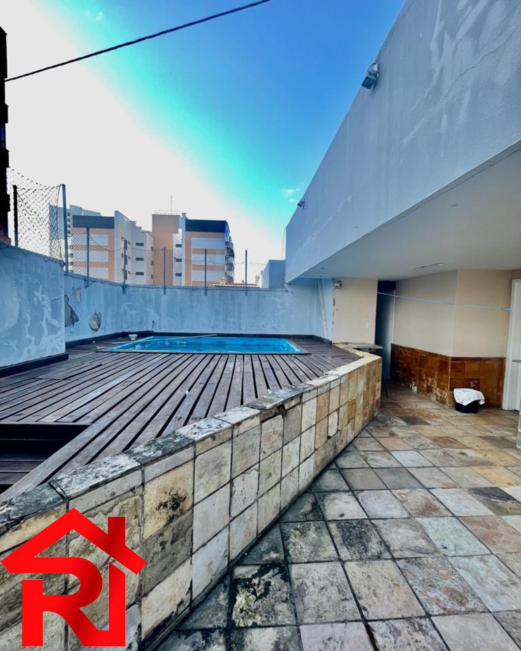 Cobertura à venda com 4 quartos, 213m² - Foto 4