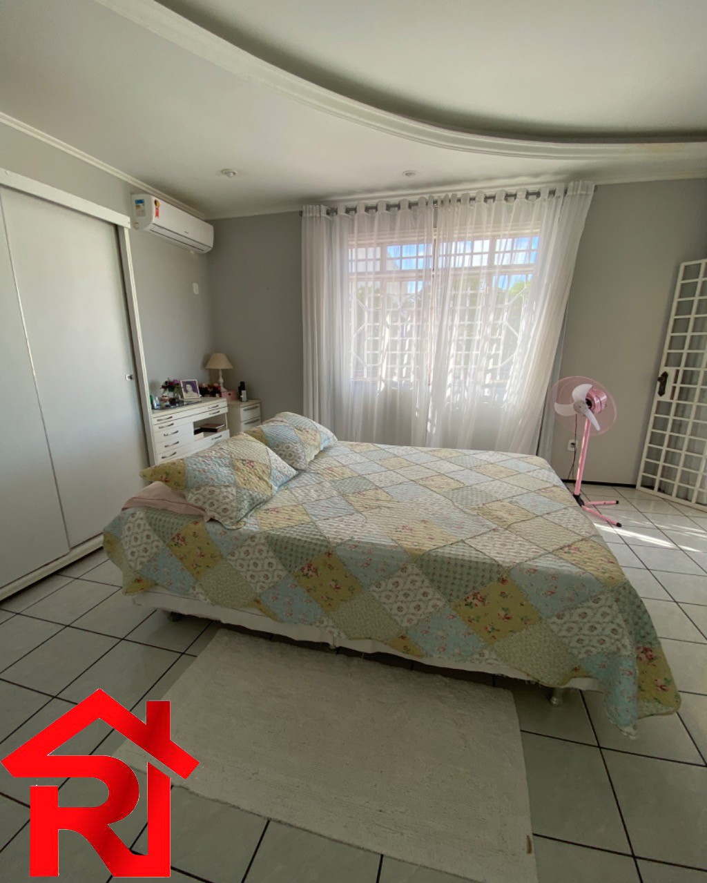 Casa à venda com 5 quartos, 360m² - Foto 29